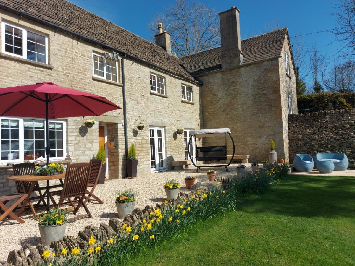 Thames Head Wharf - Historic Cotswold Cottage With Stunning Countryside Views Cirencester Buitenkant foto