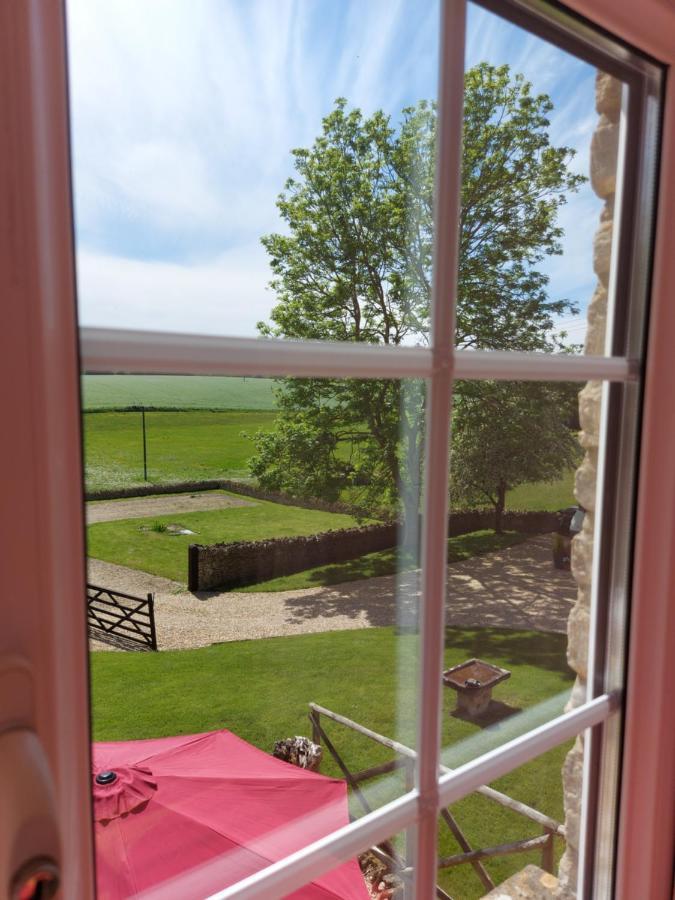 Thames Head Wharf - Historic Cotswold Cottage With Stunning Countryside Views Cirencester Buitenkant foto