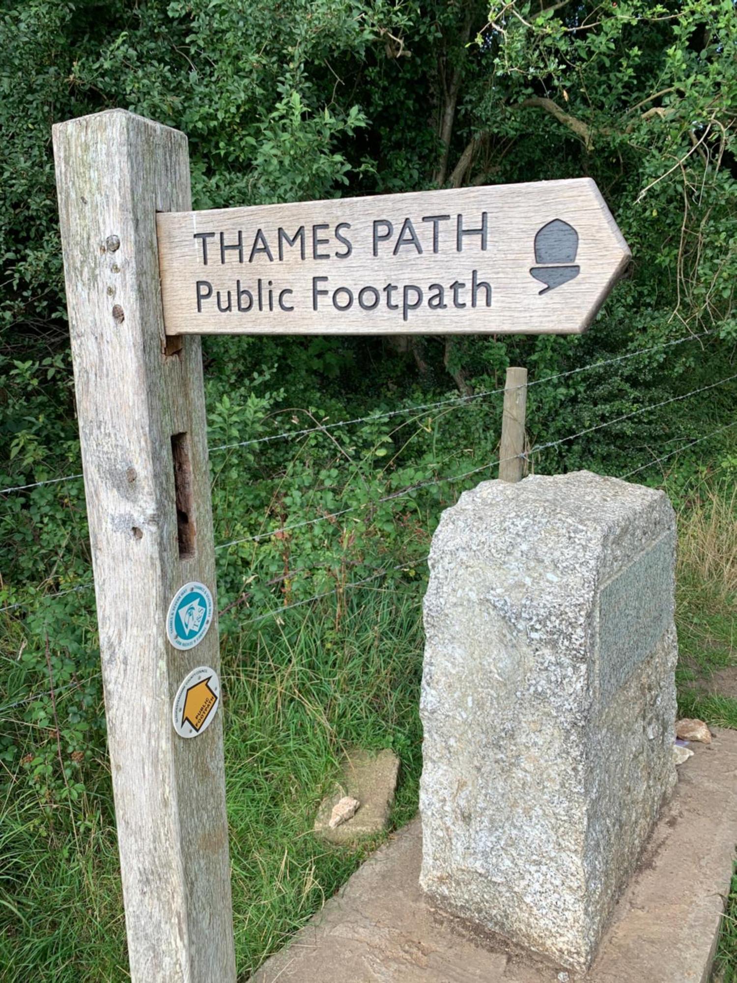 Thames Head Wharf - Historic Cotswold Cottage With Stunning Countryside Views Cirencester Buitenkant foto