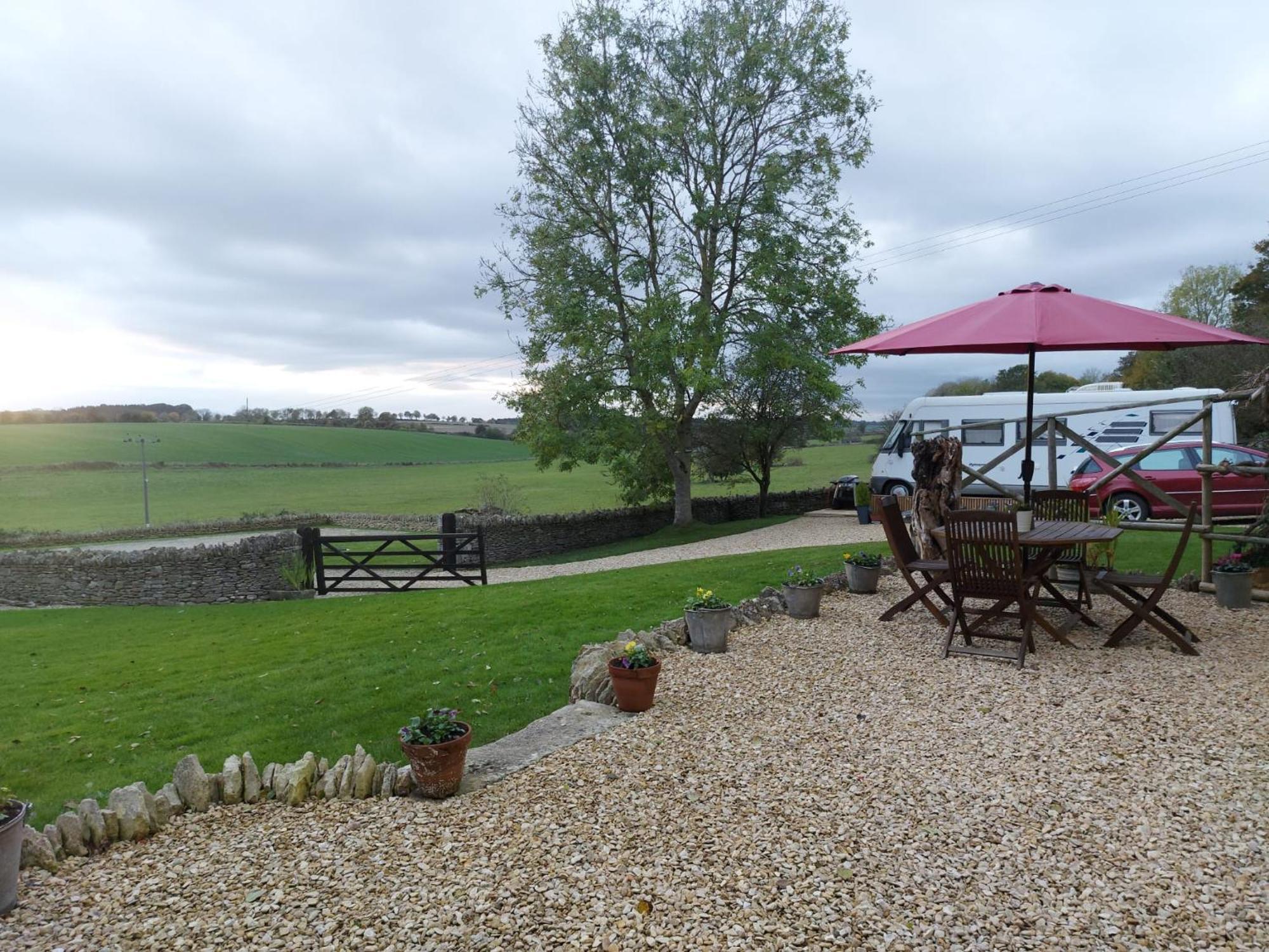 Thames Head Wharf - Historic Cotswold Cottage With Stunning Countryside Views Cirencester Buitenkant foto