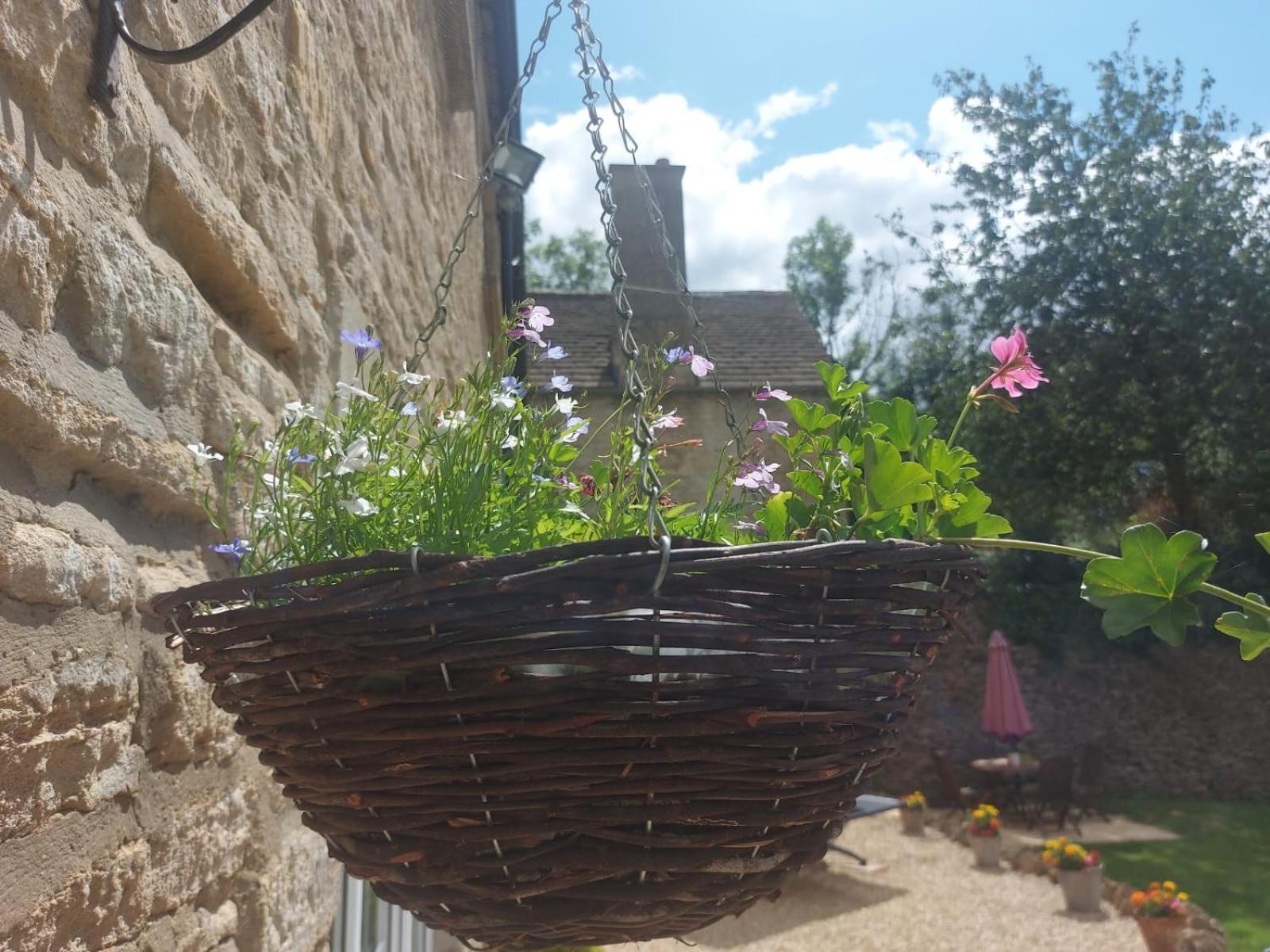 Thames Head Wharf - Historic Cotswold Cottage With Stunning Countryside Views Cirencester Buitenkant foto